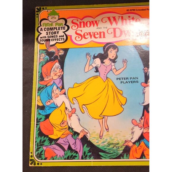 Peter Pan Records Snow White & The Seven Dwarfs 45 RPM Vinyl Record Set - Picture 2 of 10